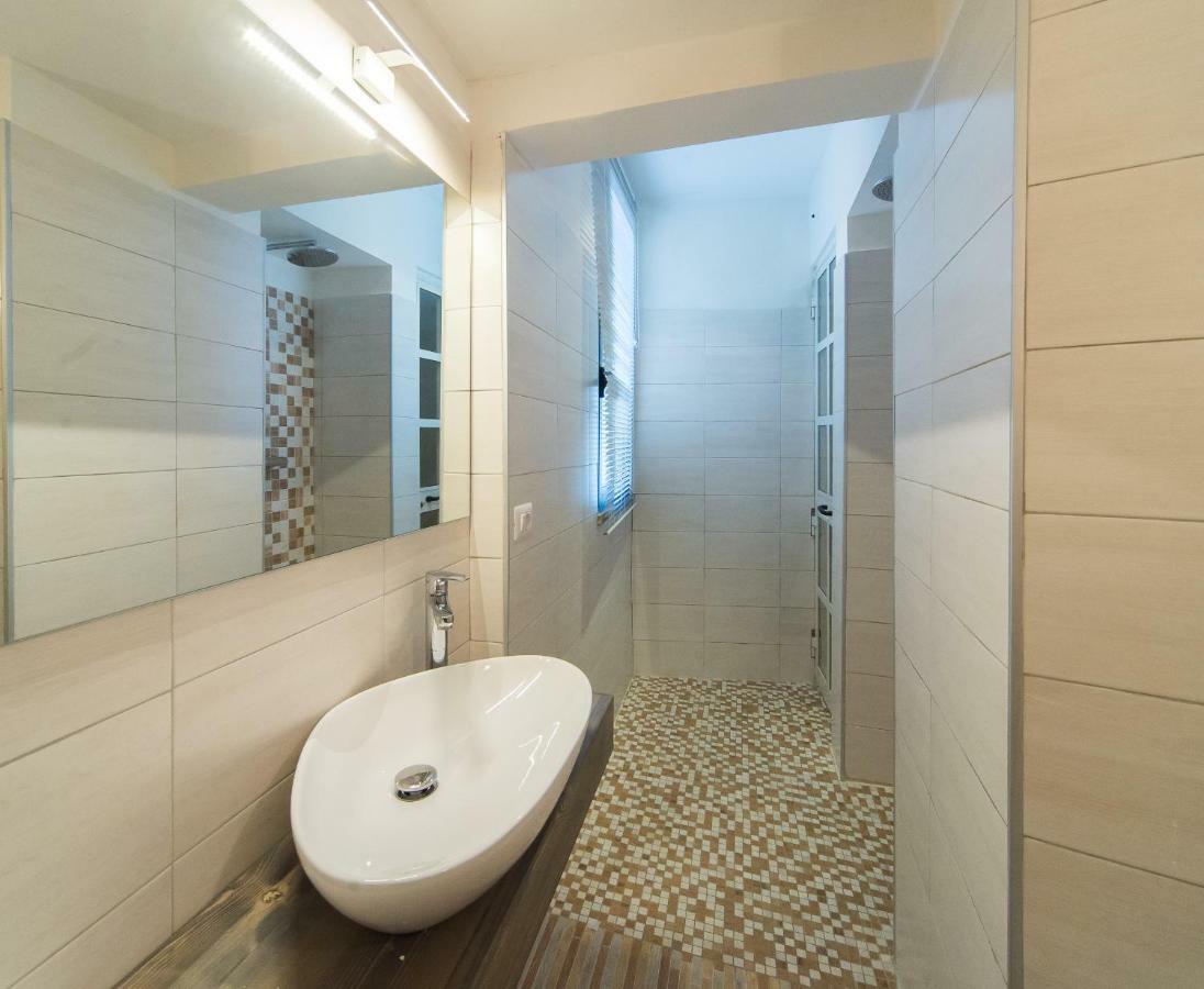 Appartement Palazzo Ricca Guarducci 2 à Montefiascone Extérieur photo